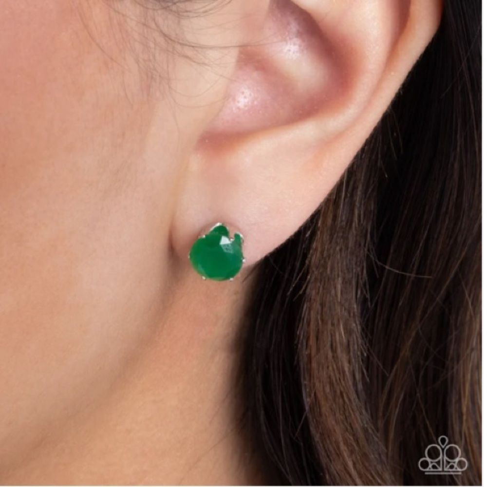 Paparazzi Jewelry Simply Sublime Green Rhinestone Stud Earrings Bling Silver New